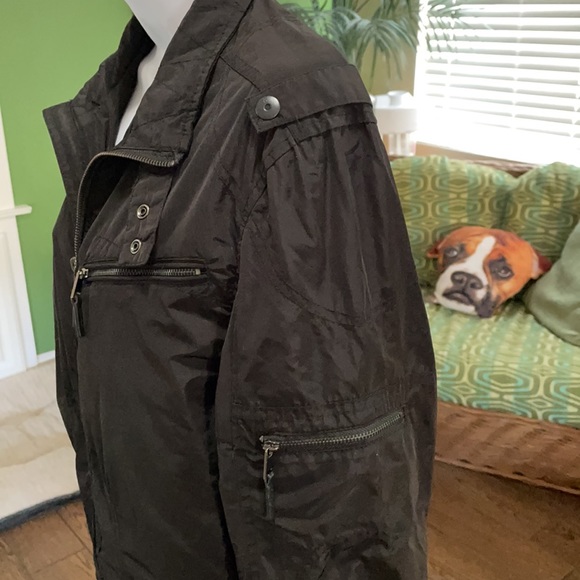 Calvin Klein windbreaker style jacket with lots of pockets size small - Picture 2 of 5